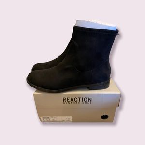 Kenneth Cole reaction booties